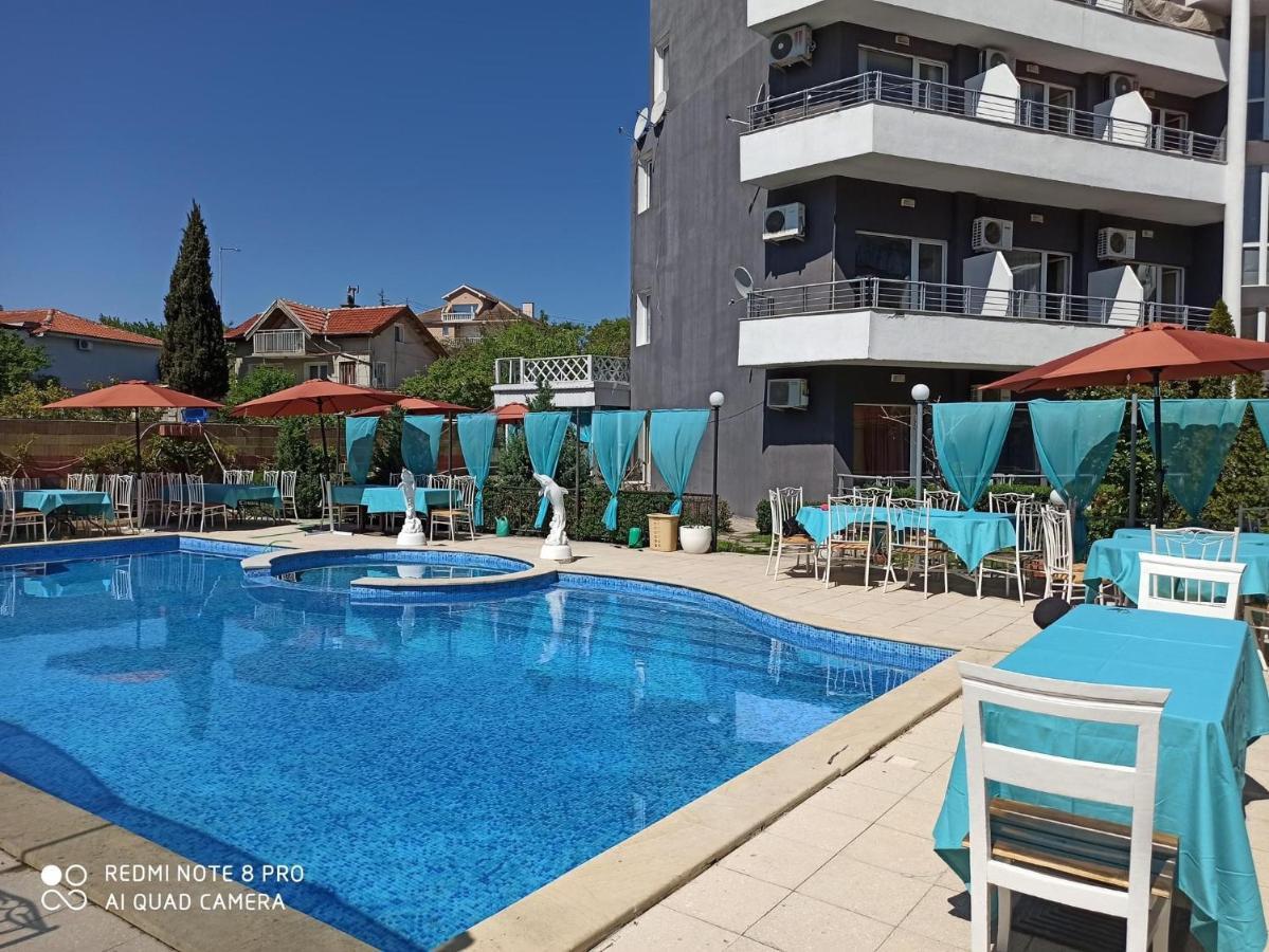 Apartments Devora 1 & Bar & Restaurant Warna Zewnętrze zdjęcie