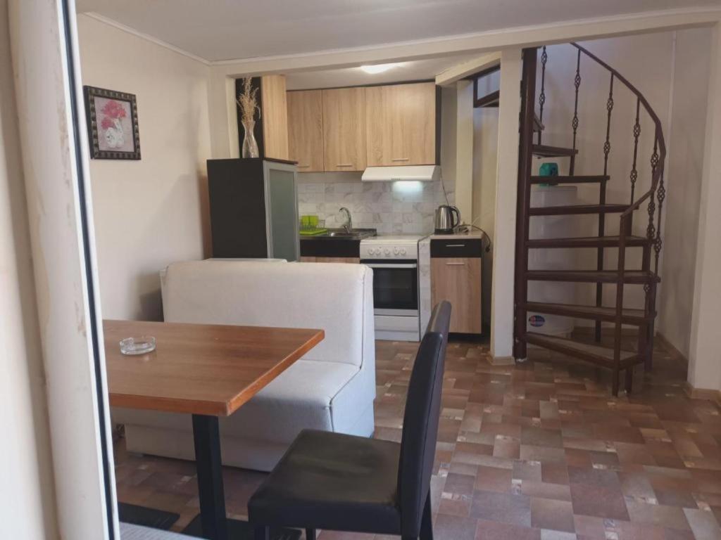 Apartments Devora 1 & Bar & Restaurant Warna Zewnętrze zdjęcie