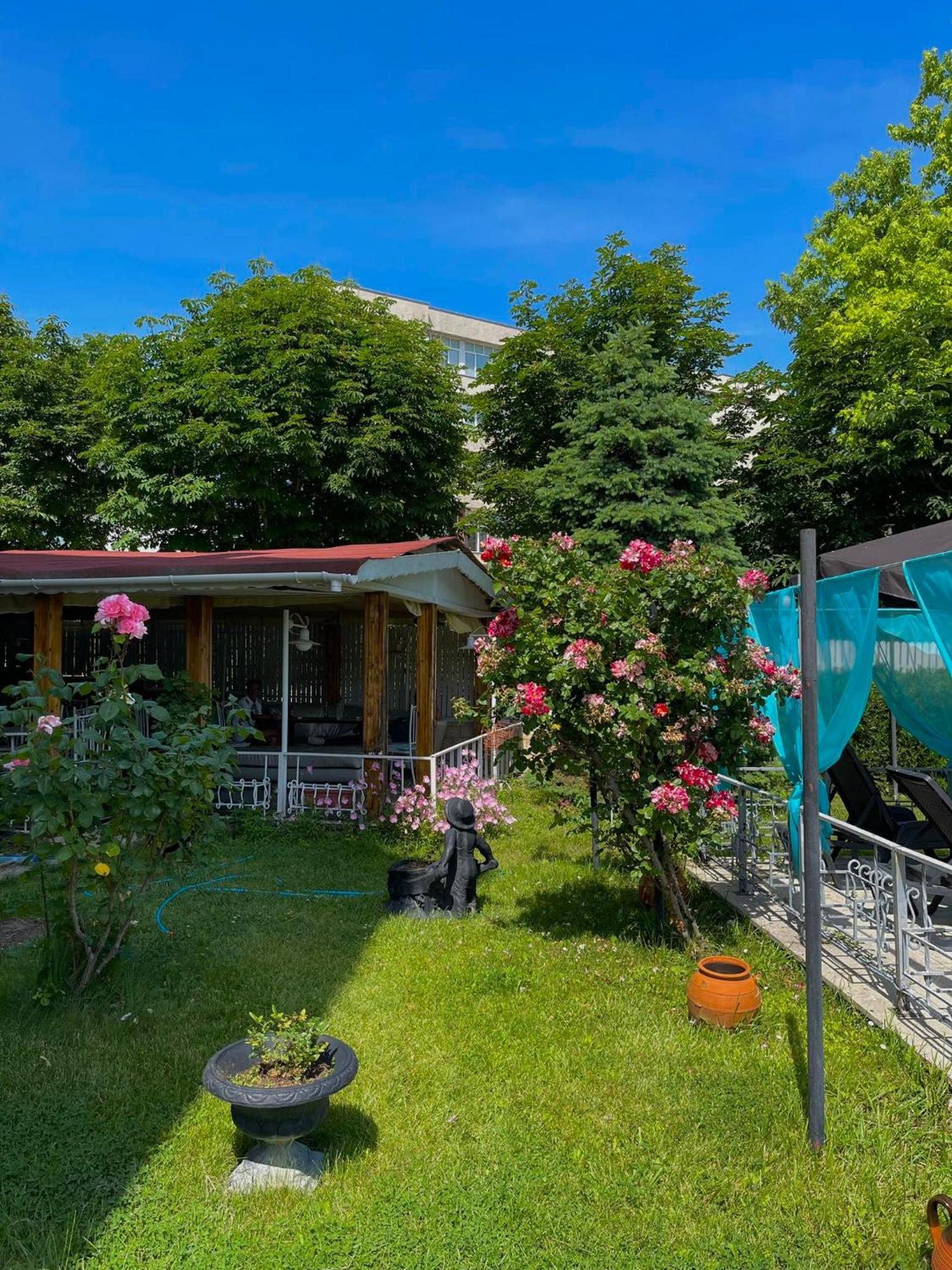 Apartments Devora 1 & Bar & Restaurant Warna Zewnętrze zdjęcie